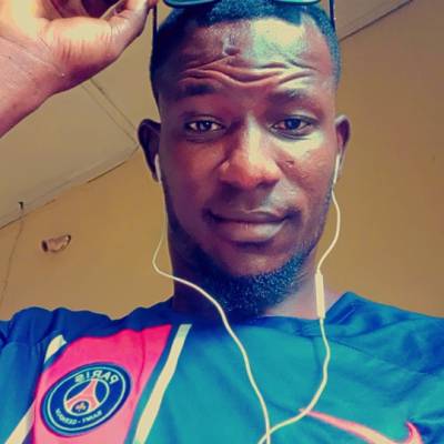 Olaniyanololade John