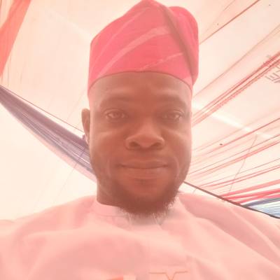 Taiwo M