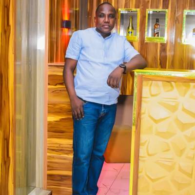 Tunde Apata