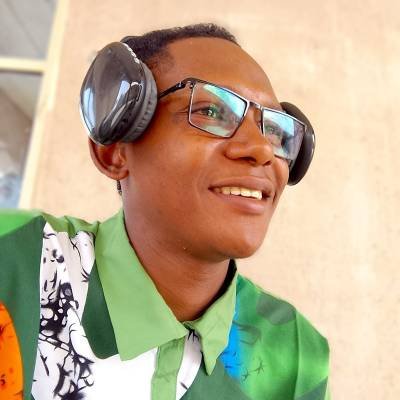 Desmond Hassan